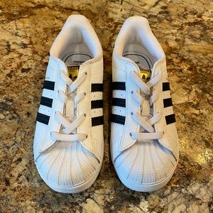 Adidas Toddler Superstar Shoes Size 10